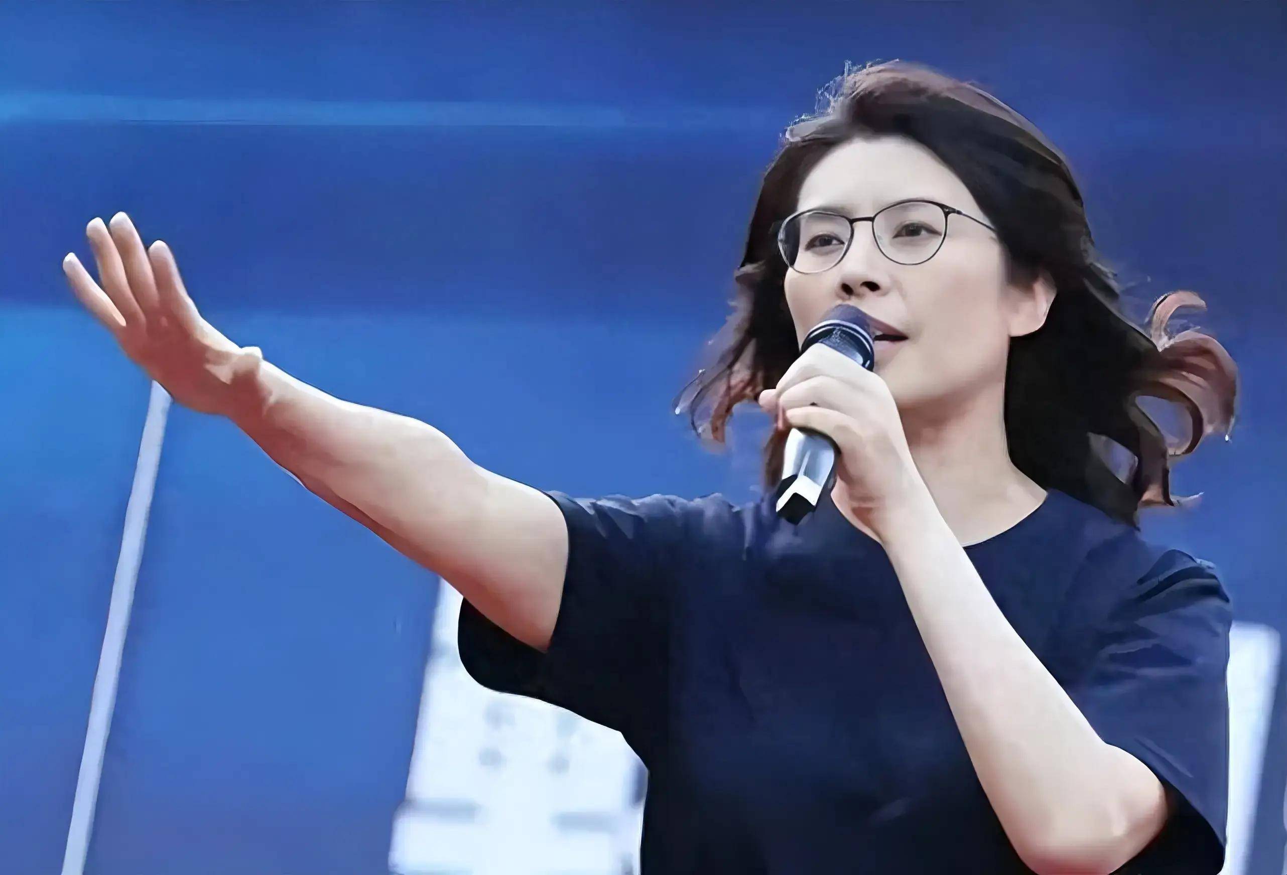 最后3天<strong></p>
<p>西鳳酒
</strong>，鄭麗文支持率暴漲，洪秀柱定調(diào)：必須就統(tǒng)一表明態(tài)度:西鳳酒
