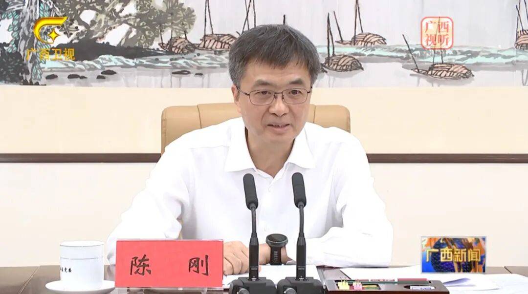 廣西壯族自治區(qū)黨委書記陳剛最新署名文章:西鳳酒
